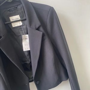 Cropped blazer